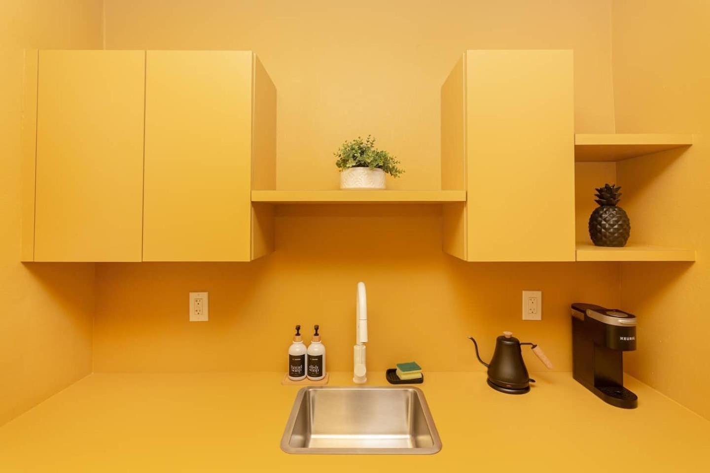 Large Stylish Studio Apartment In El Portal #3 Μαϊάμι Εξωτερικό φωτογραφία