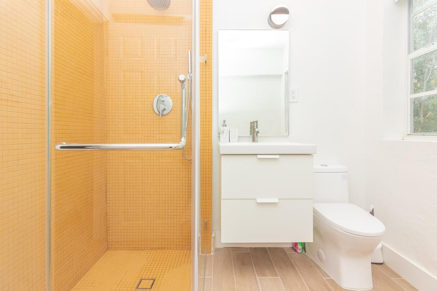 Large Stylish Studio Apartment In El Portal #3 Μαϊάμι Εξωτερικό φωτογραφία